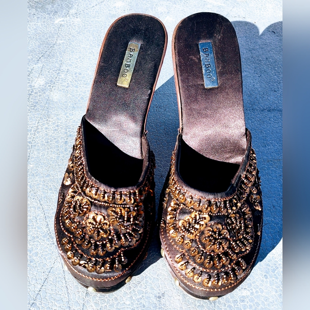 Dress shoes